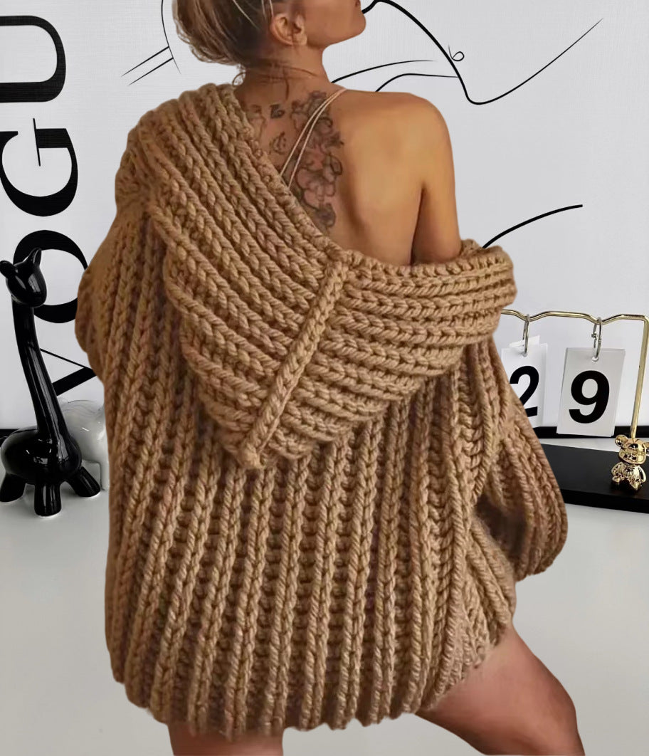 Damen Grobstrick-Hoodiejacke mit oversized Passform und tiefem Kragen Amawinc