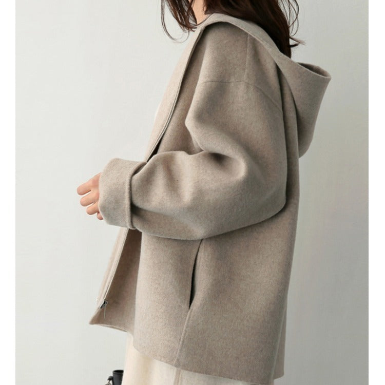 Damen Modische und elegante Kapuzenjacke aus weichem Material Amawinc