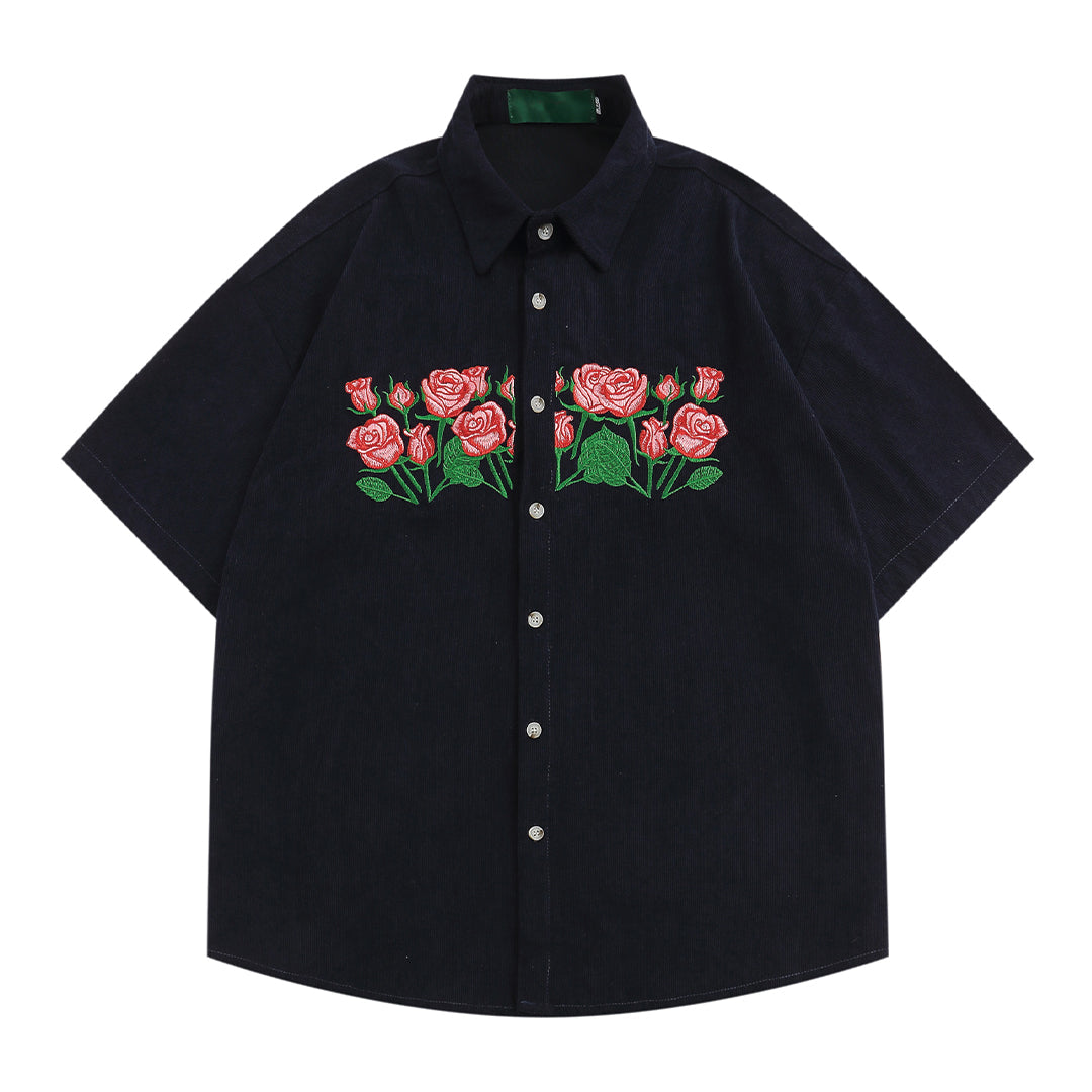 Chemise En Velours Côtelé Brodée De Deux Bouquets De Roses À Manches Courtes Pour Style Décontracté Et Élégant