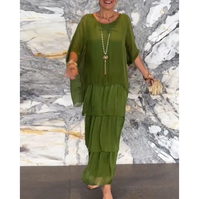 Elegantes langes Damenkleid mit Rundhalsausschnitt und Fledermausärmeln von Fudus