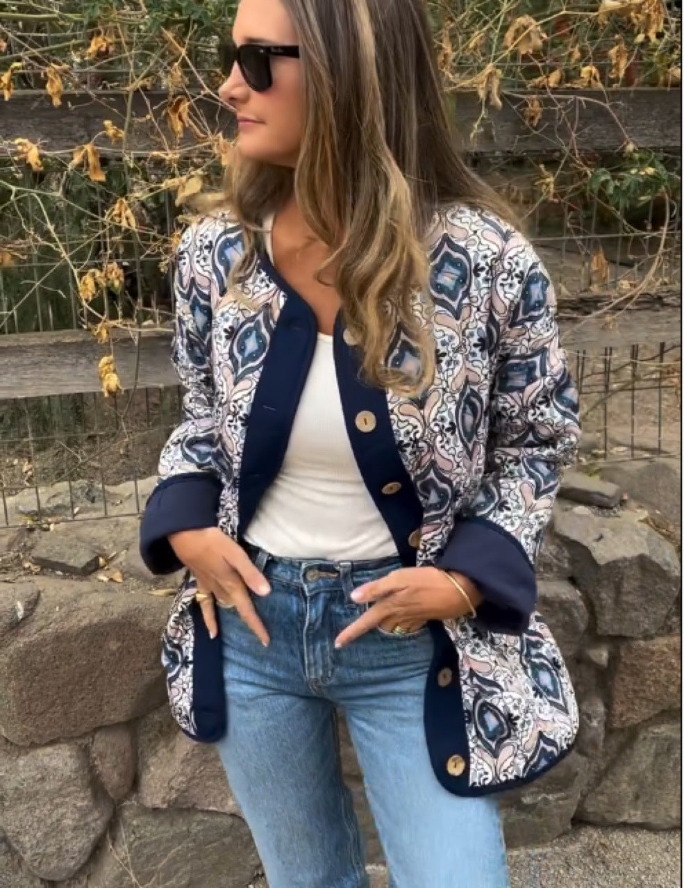 Damen modische Bomberjacke im Ethno-Stil Amawinc