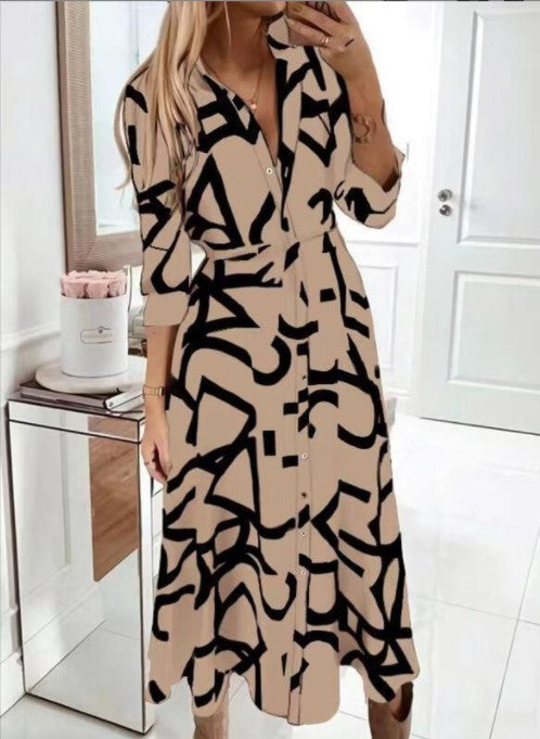 Fudus Langarm-Wickelkleid mit polierten Knöpfen vorne