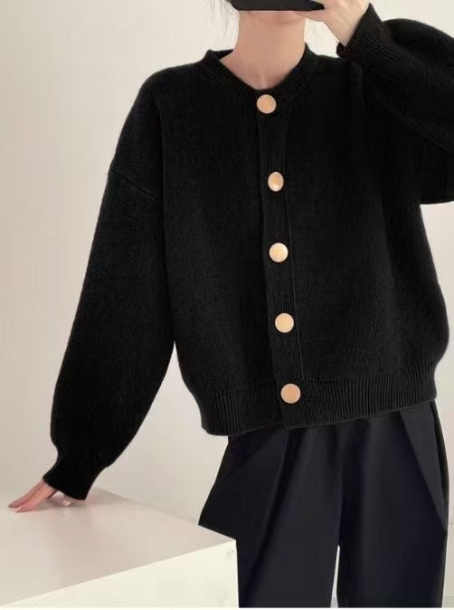 Damen Oversized Strickjacke mit großen Holzknöpfen und weitem Schnitt Amawinc