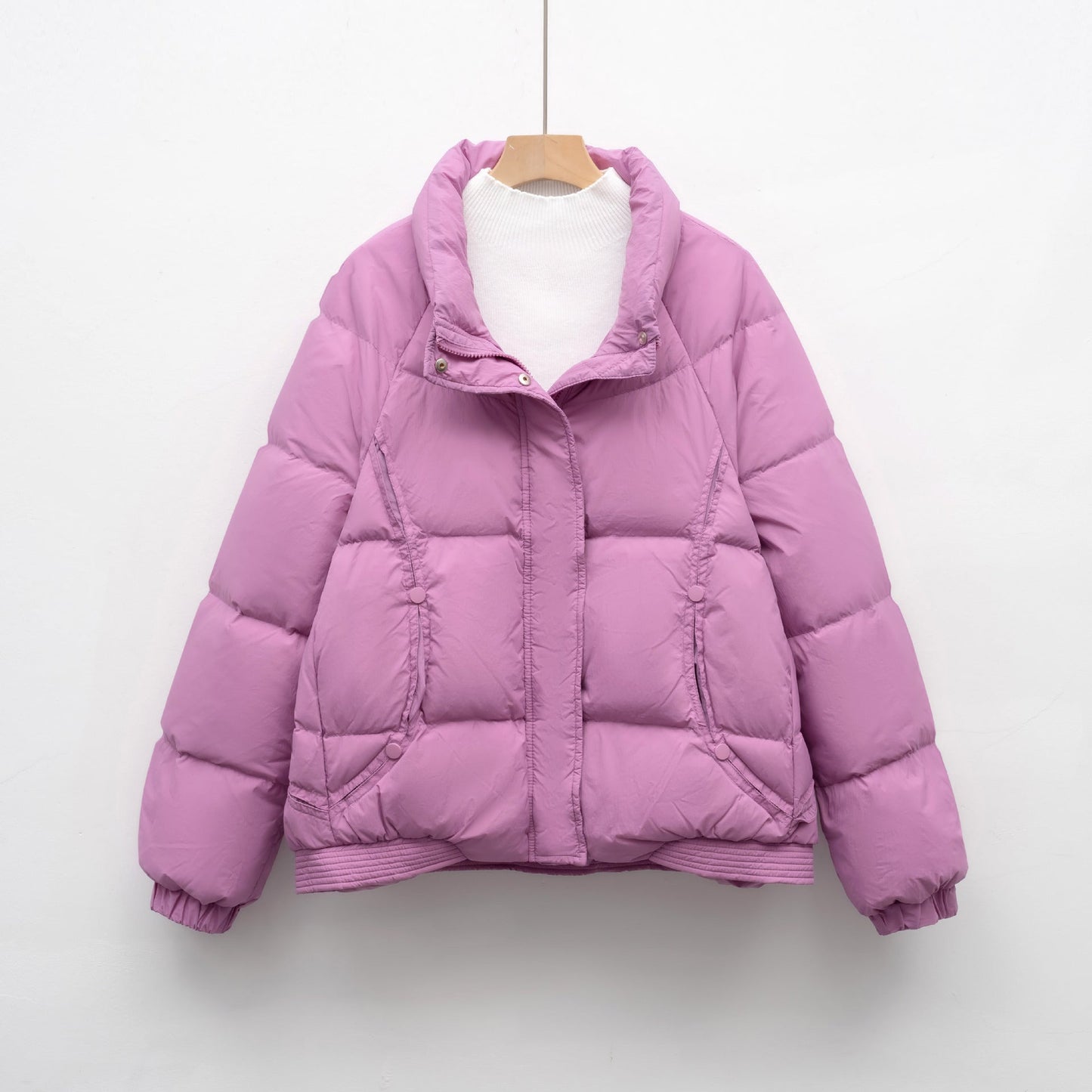 Damen Voluminöse Steppjacke mit modernem Kragen und praktischen Taschen Amawinc