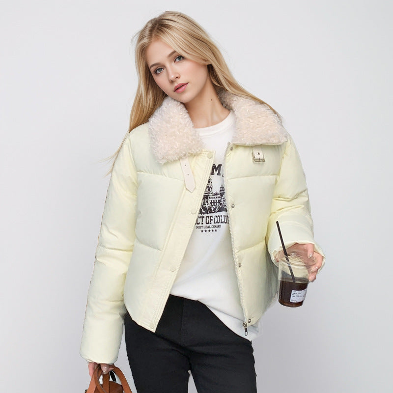 Damen kurze, gefütterte Winterjacke mit elegantem Kunstfellkragen Amawinc