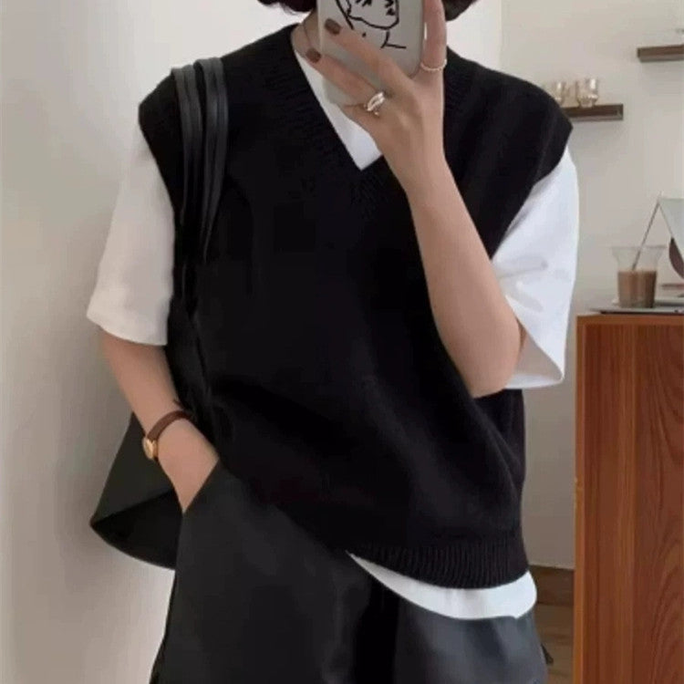 Damen Elegante Strickweste im Relaxed Fit mit V-Ausschnitt und feinen Details Amawinc