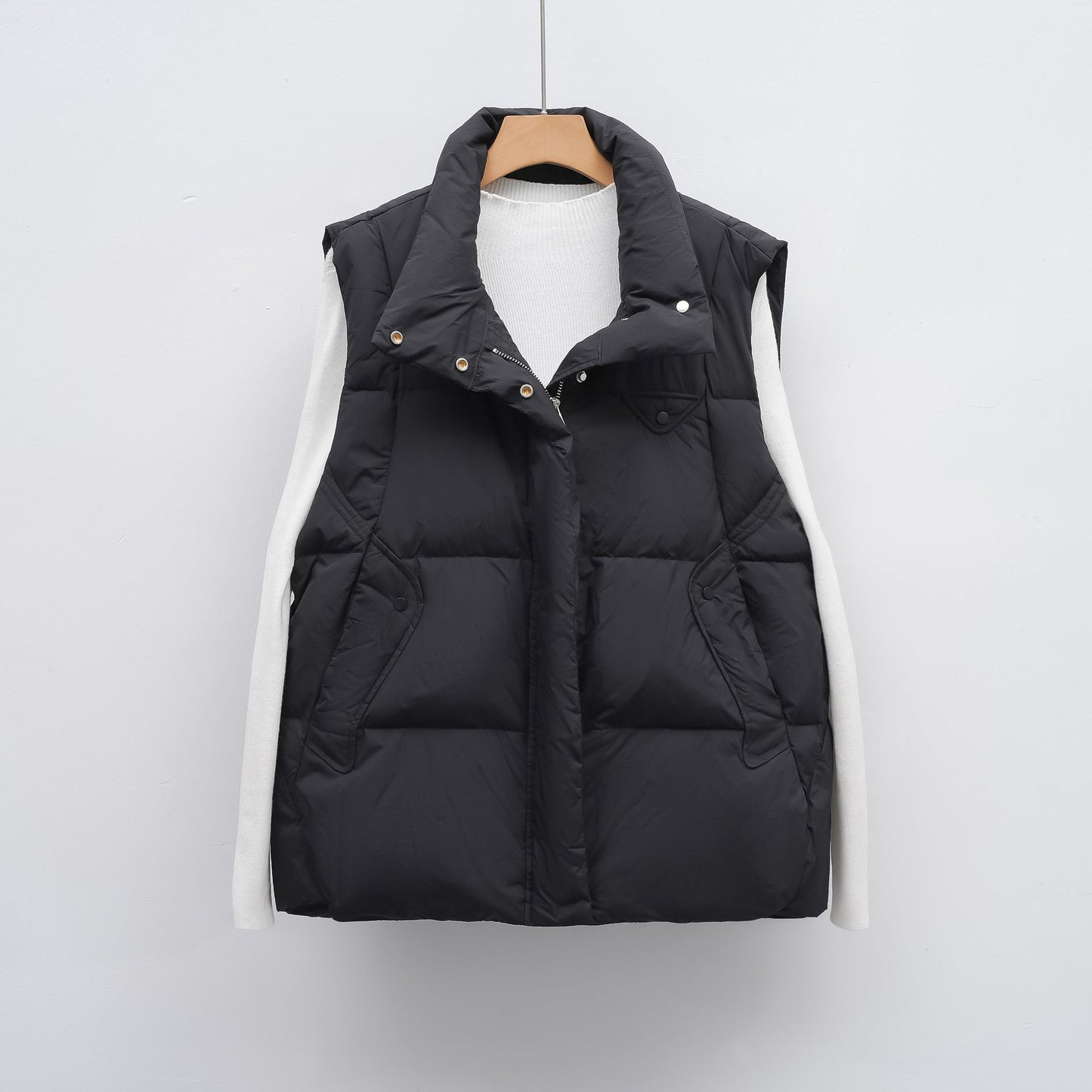 Damen Steppweste mit hohem Kragen und praktischen Taschen Amawinc