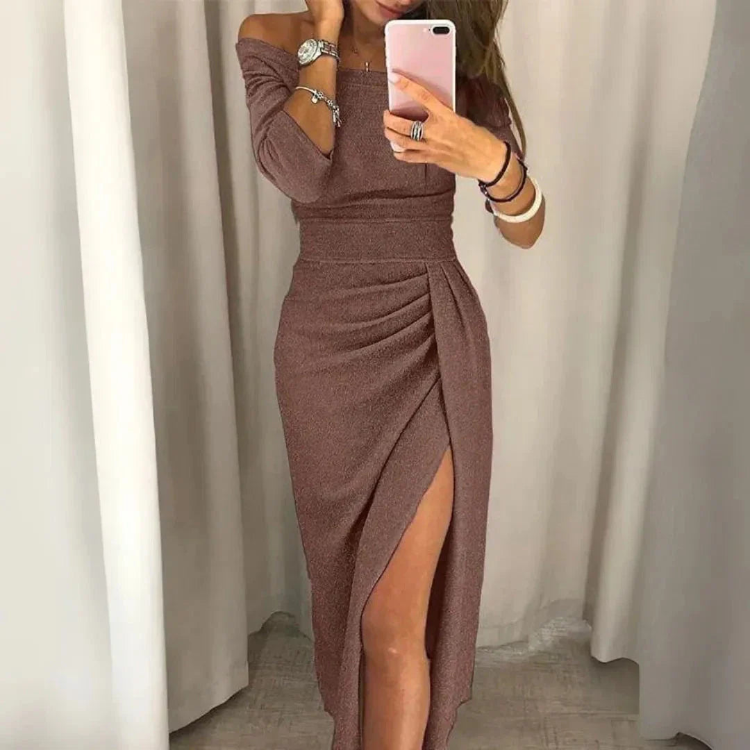 Robe Olga Glamour À Épaules Dévoilées Glitter Bodycon Froncée Avec Fente Latérale