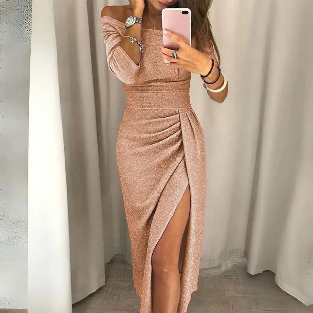 Robe Olga Glamour À Épaules Dévoilées Glitter Bodycon Froncée Avec Fente Latérale