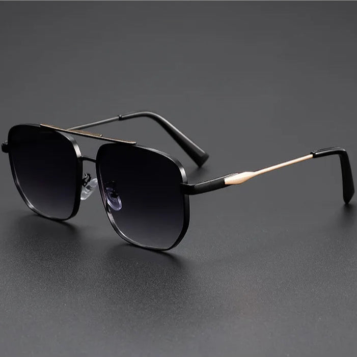 Orion Pilot Lunettes Aviateur Finition Mat Noire Cadre Métal Lentilles Dégradées Noires Confort Ultra Léger
