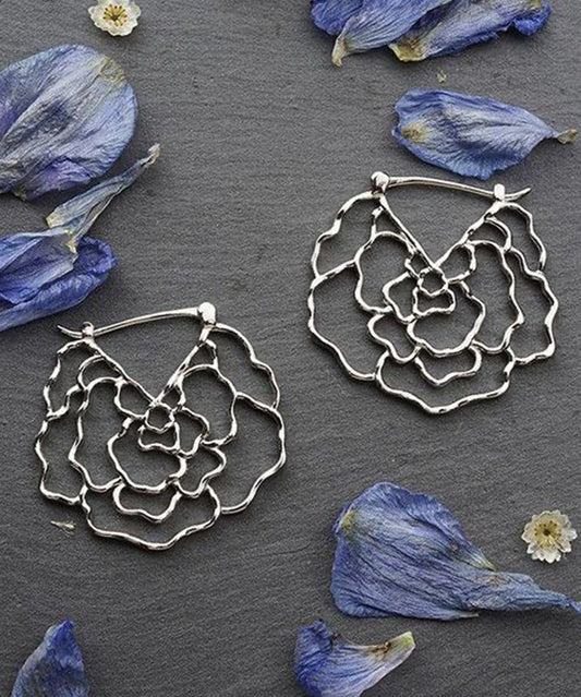 Boucles d'oreilles créoles creuses en alliage de soie surdimensionnées en forme de rose - Amawinc
