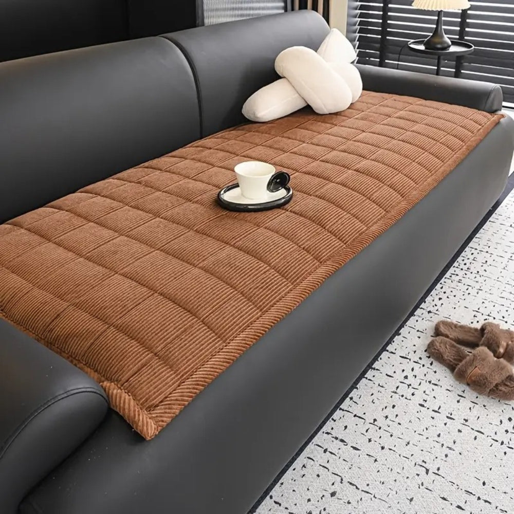 Housse de Canapé Matelassée avec Fond Antidérapant Protégeant Contre Salissures et Poils D'Animaux Style Contemporain