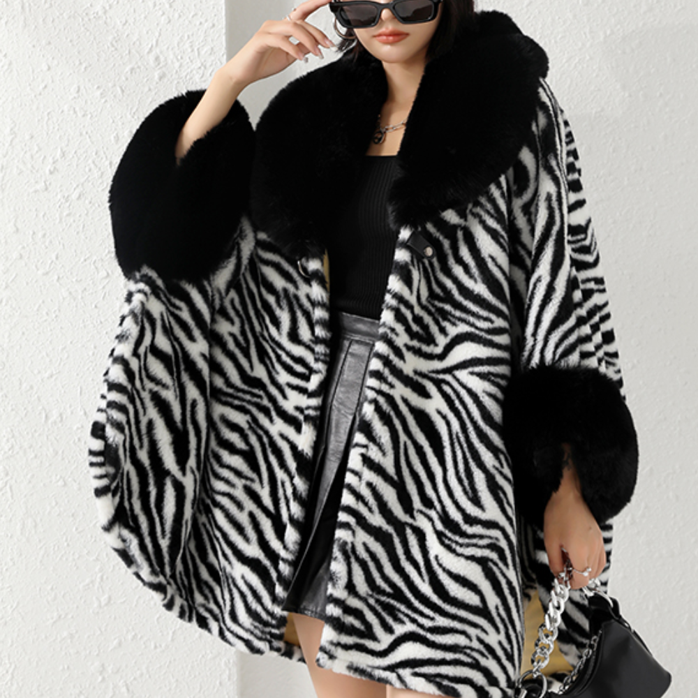 Edler Damen-Capemantel von MAILEE