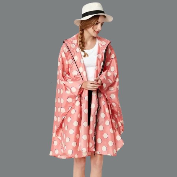 Rini: Stylish Unisex Rain Jacket