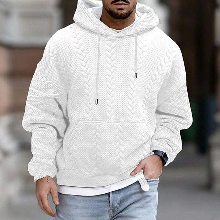 Angenehmer Herren-Kapuzenpullover für kalte Tage