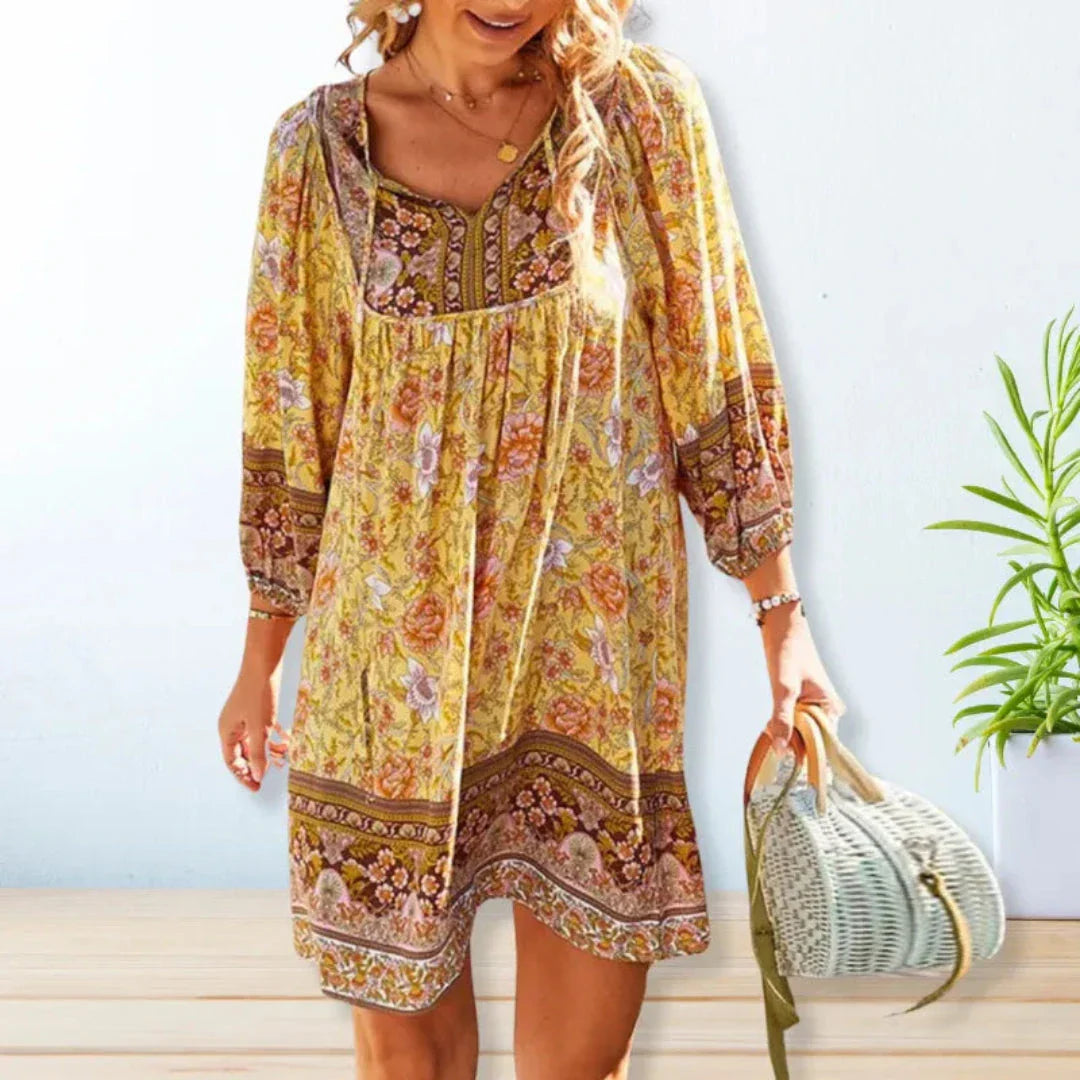 Robe Mini Bohème Fluide Rebecca Avec Encolure En V Et Imprimé Floral Artistique Pour Été Week End