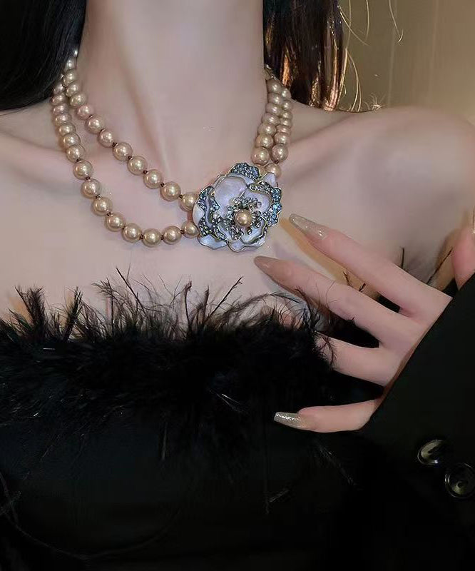 Collier princesse floral rétro en alliage de cuivre doré et zircon à double couche de perles - Amawinc