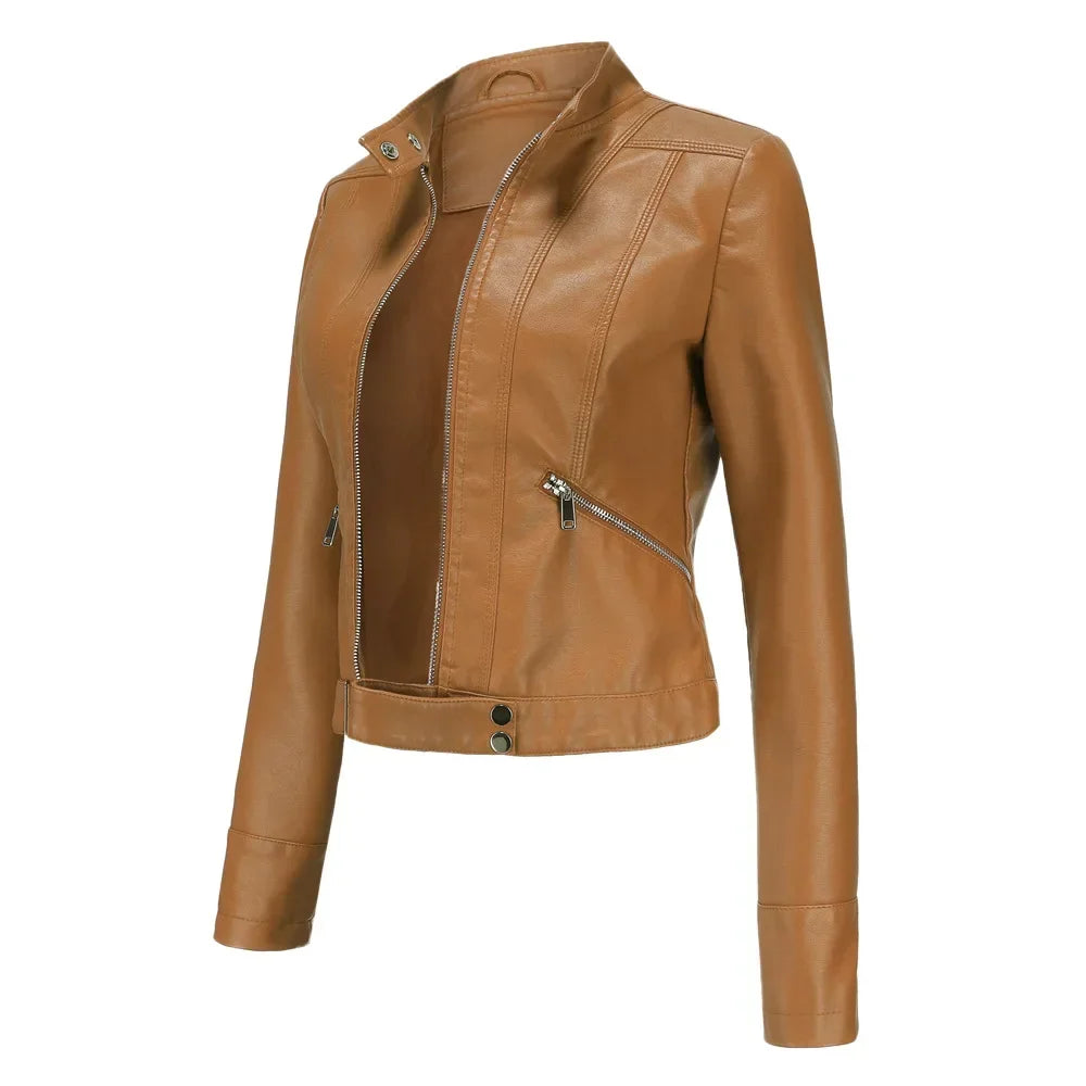 Veste En Cuir Synthétique Harper Street Col Montant Zips Argentés Coupe Ajustée Courte