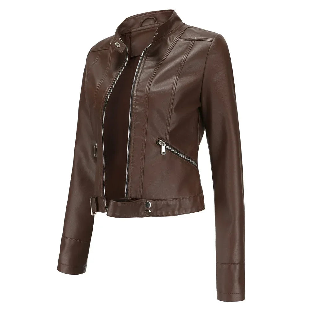Veste En Cuir Synthétique Harper Street Col Montant Zips Argentés Coupe Ajustée Courte