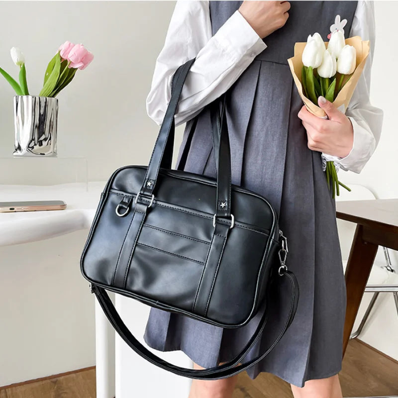 Sac À Épaule Rebecca Amawinc En Cuir PU Végan Avec Clous Étoile Et Poignées Doubles Pour Polyvalence Quotidienne