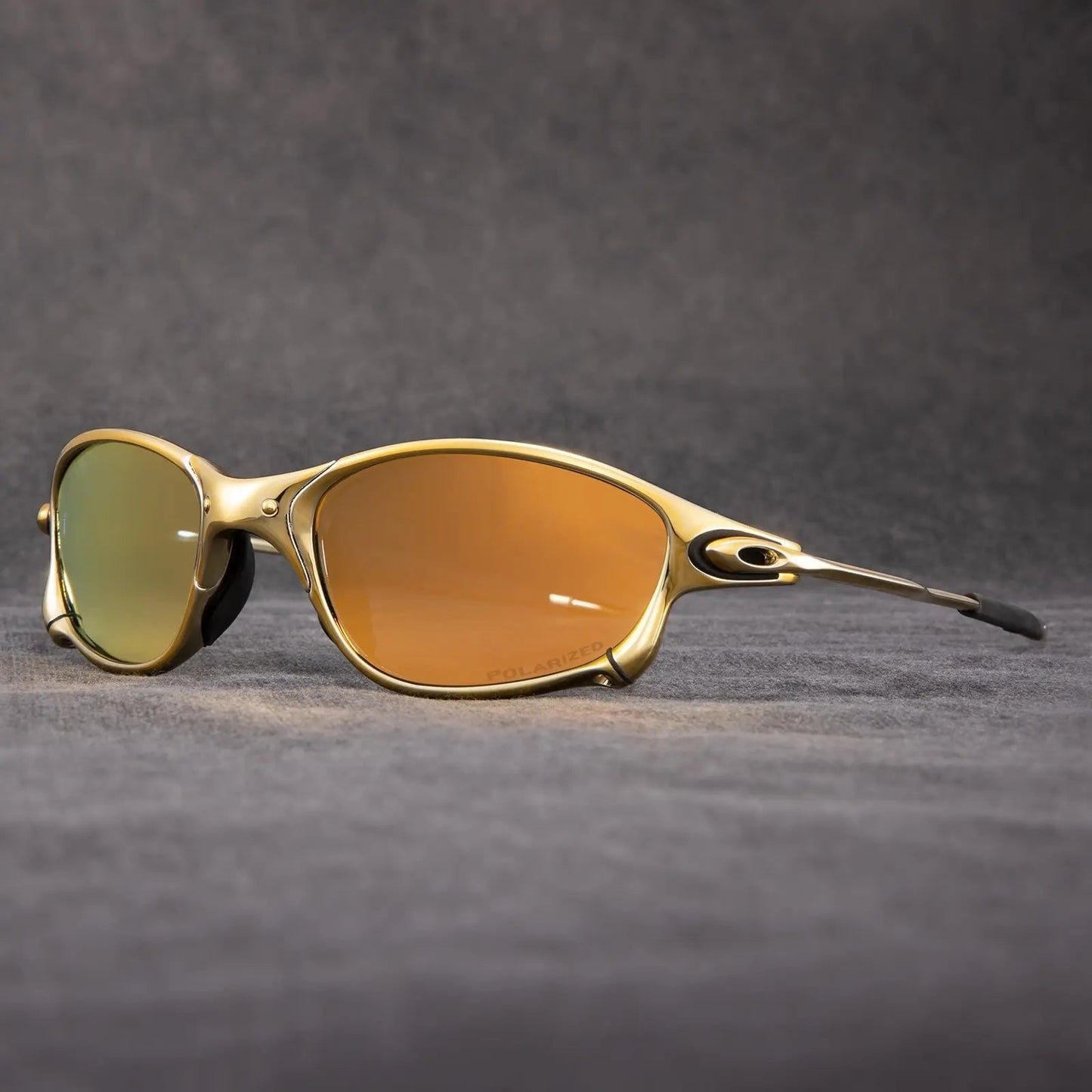 Lunettes De Soleil Polarisées Skyline Avec Montures Noires Mat Et Lentilles Polarisées UV400