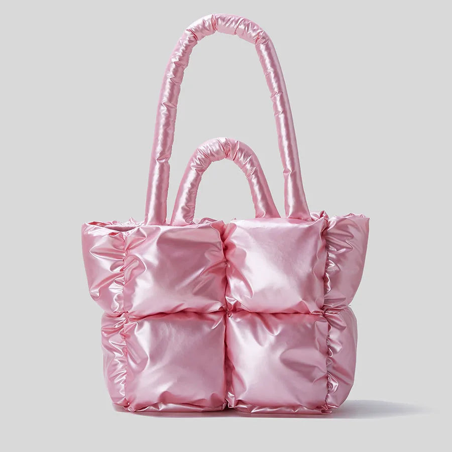 Sac Bandoulière Jorlin Amawinc Peluche Quilté Avec Fini Satin Longueur Vingt Pouces Élégant Accessoire Luxe