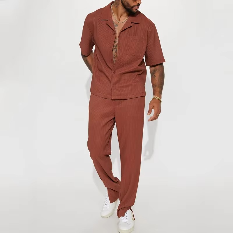 Ensemble Deux Pièces Solide Décontracté Streetwear Pour Homme Chemise À Manches Courtes Avec Pantalon Coordonné
