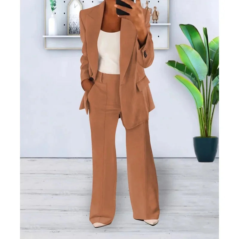 Kayla Ensemble Tailleur Formel Avec Blazer Long Sur Mesure Pour Femmes Professionnelles Élégantes