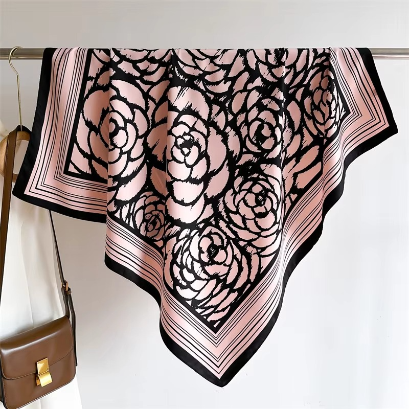 Écharpe Carrée en Soie à Pois et Rayures pour Femmes Élégante et Légère Taille 89 cm sur 89 cm Qualité Supérieure