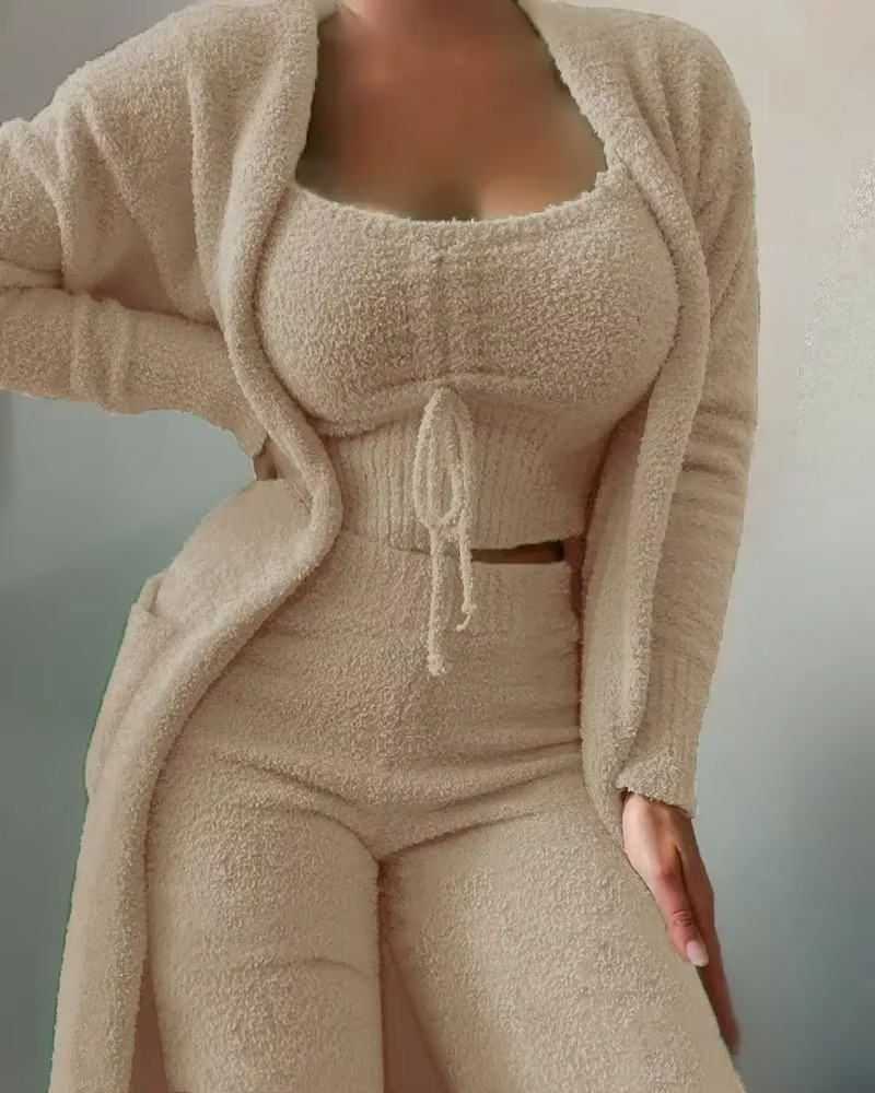 Ensemble Pyjama Peluche Luxe 2025 Pour Femmes Trois Pièces Crop Top Court Pantalon Long Manteau Confort