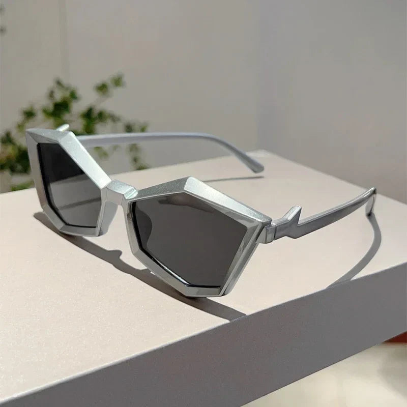 Lunettes de Soleil HexaVision Futuristes avec Design Hexagonal Punk et Protection UV Anti Reflets