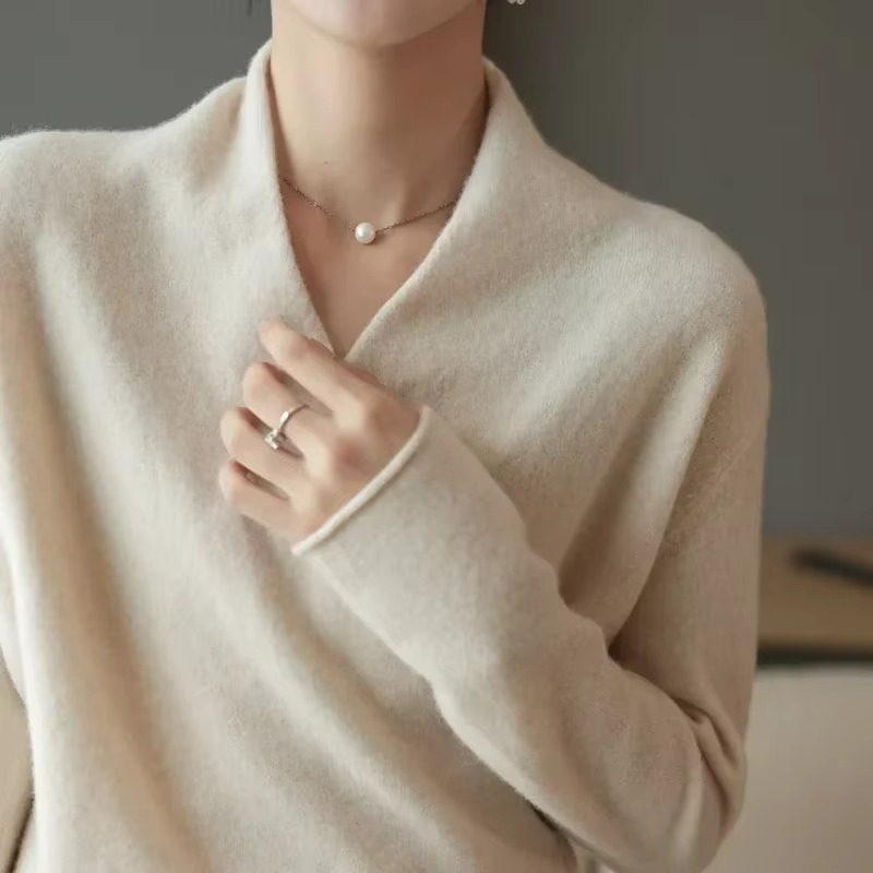 Pull En Laine Pour Femme À Col En V Chaud Et Confortable Avec Silhouette Intemporelle Pour L Hiver