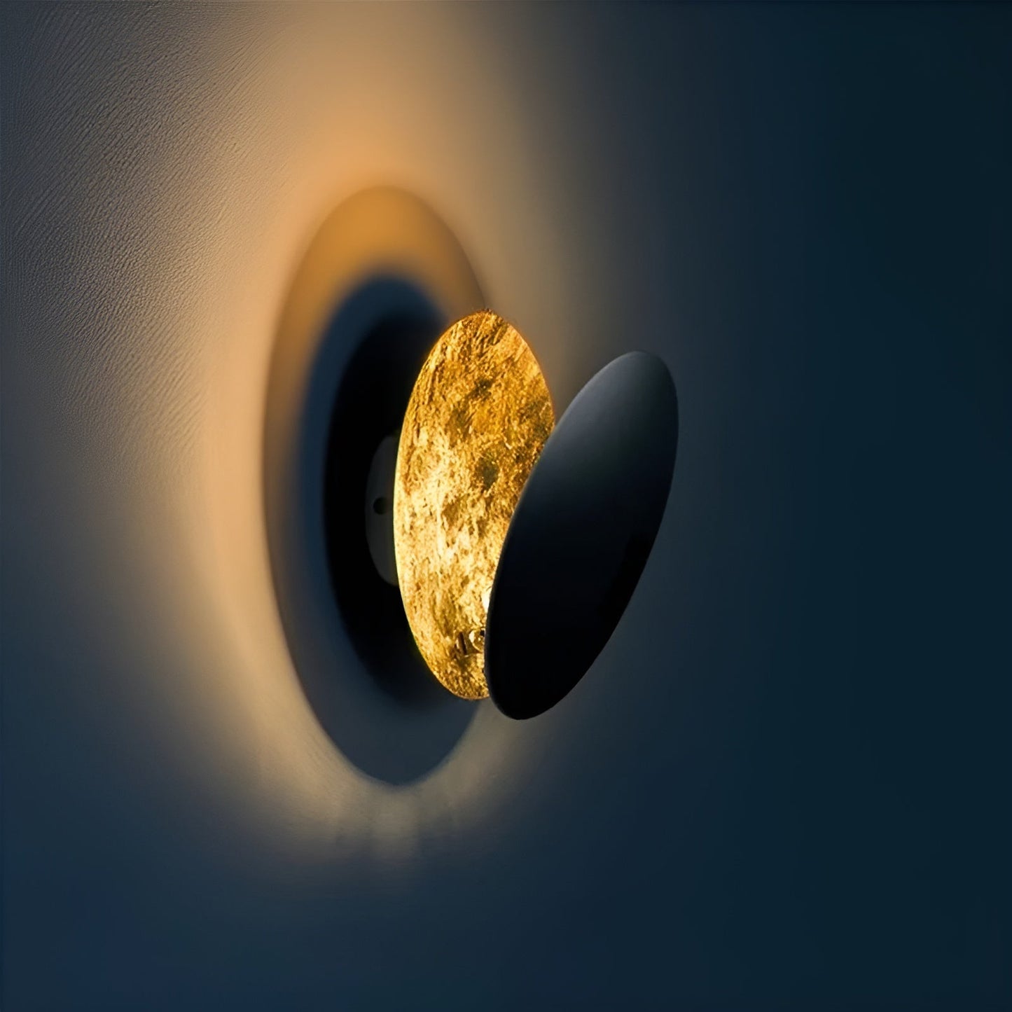 Lampe Murale Ambiance Chaude Éclipse Solaire Cercle Doré Inspirée Du Ciel Pour Salon