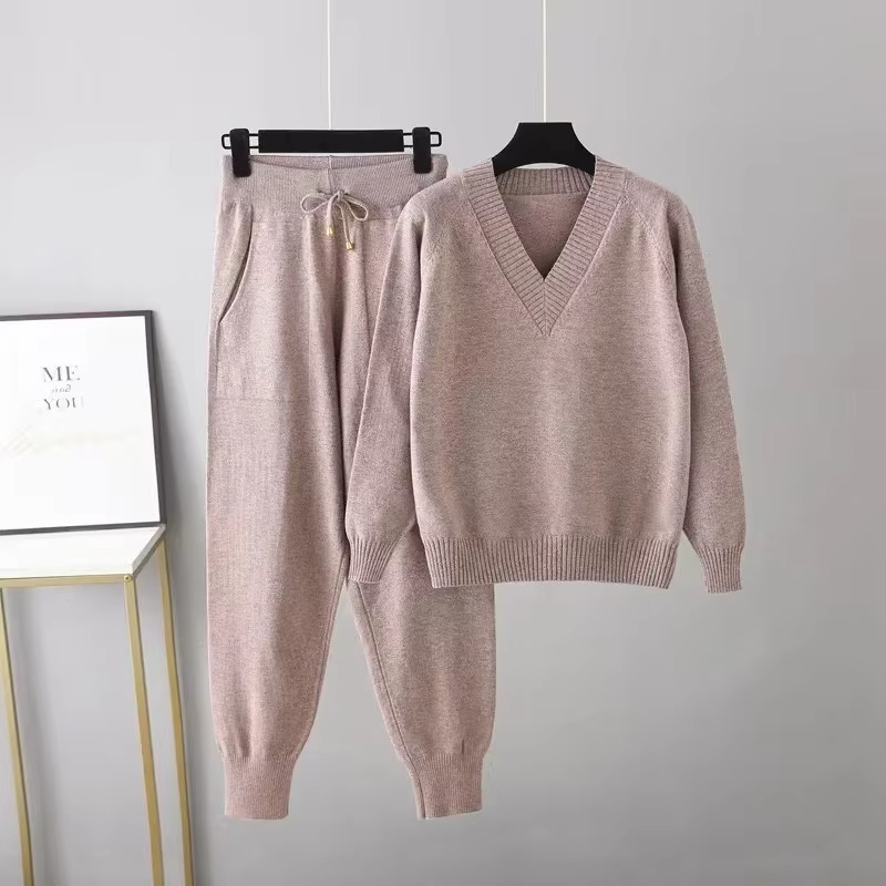 Ensemble Deux Pièces Femme Pull Col V Maille Automne Hiver 2024 Pantalon Inclus Pour Femme Moderne
