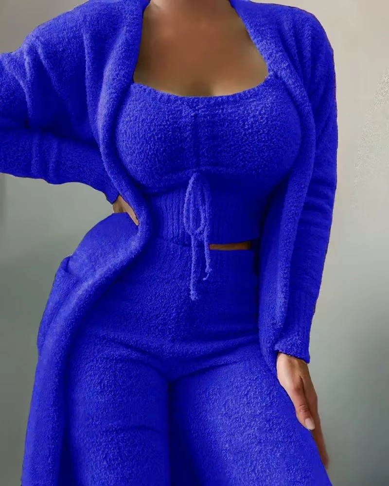 Ensemble Pyjama Peluche Luxe 2025 Pour Femmes Trois Pièces Crop Top Court Pantalon Long Manteau Confort