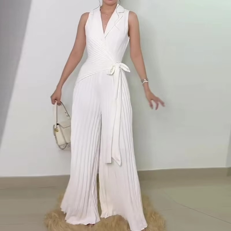 Combinaison Sans Manches Taille Haute Plissée Avec Pantalon Évasé Pour Bureau Moderne Élégant