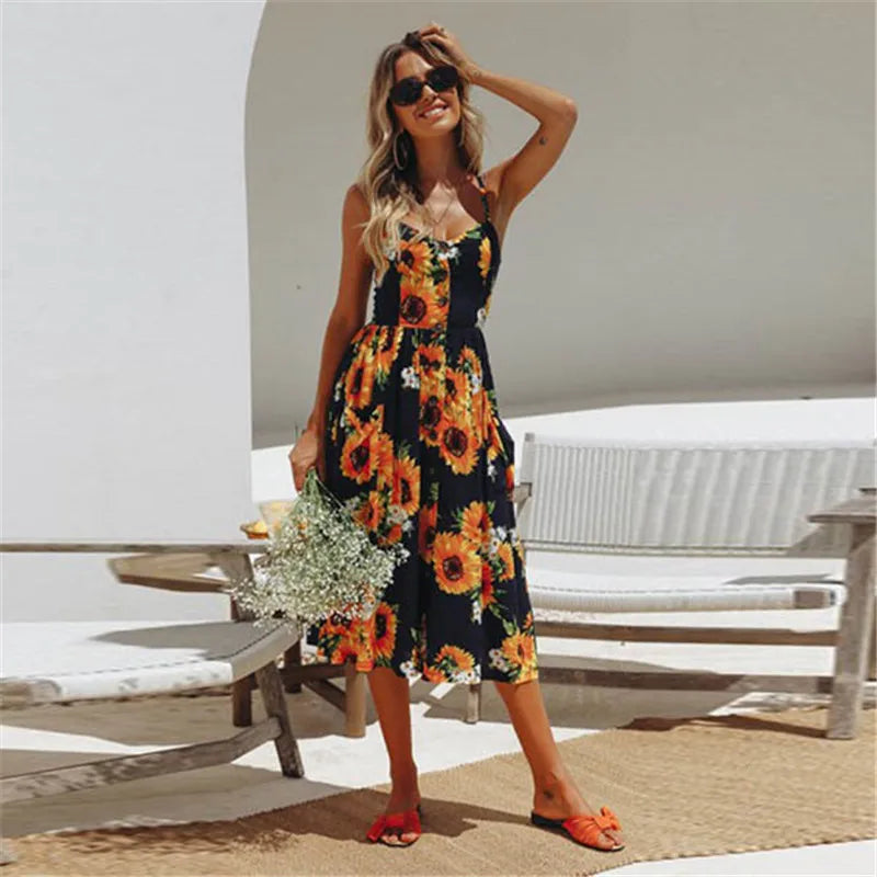 Lisas sexy Midikleid mit Strandmuster für den Sommer
