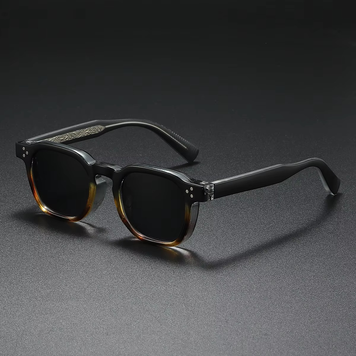 Lunettes De Soleil Rétro Carrées Punk Unisexes Cadre Clair Audacieux Pour Hommes Et Femmes Style Vintage Conduite