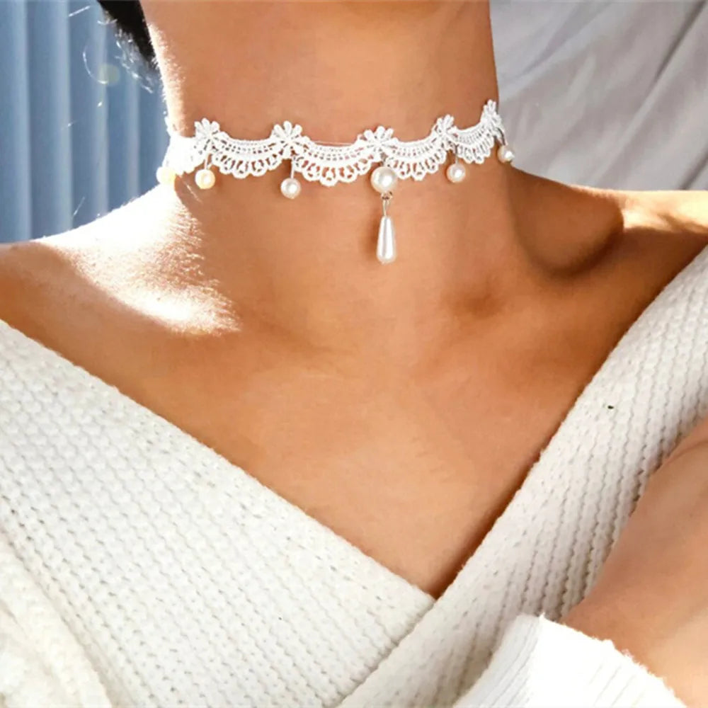 Choker Gothique En Dentelle Avec Pendentif Coeur Et Perles Longueur Réglable Confort Sans Pression
