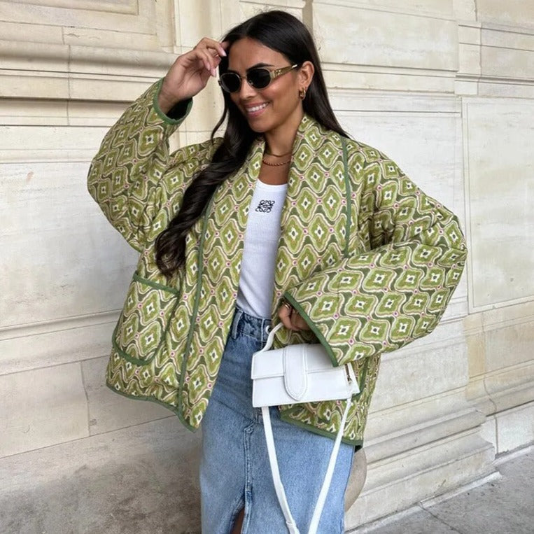 Damenjacke mit Blumenmuster von Yolanda