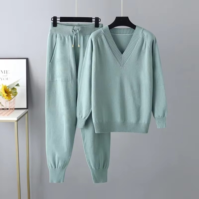 Ensemble Deux Pièces Femme Pull Col V Maille Automne Hiver 2024 Pantalon Inclus Pour Femme Moderne
