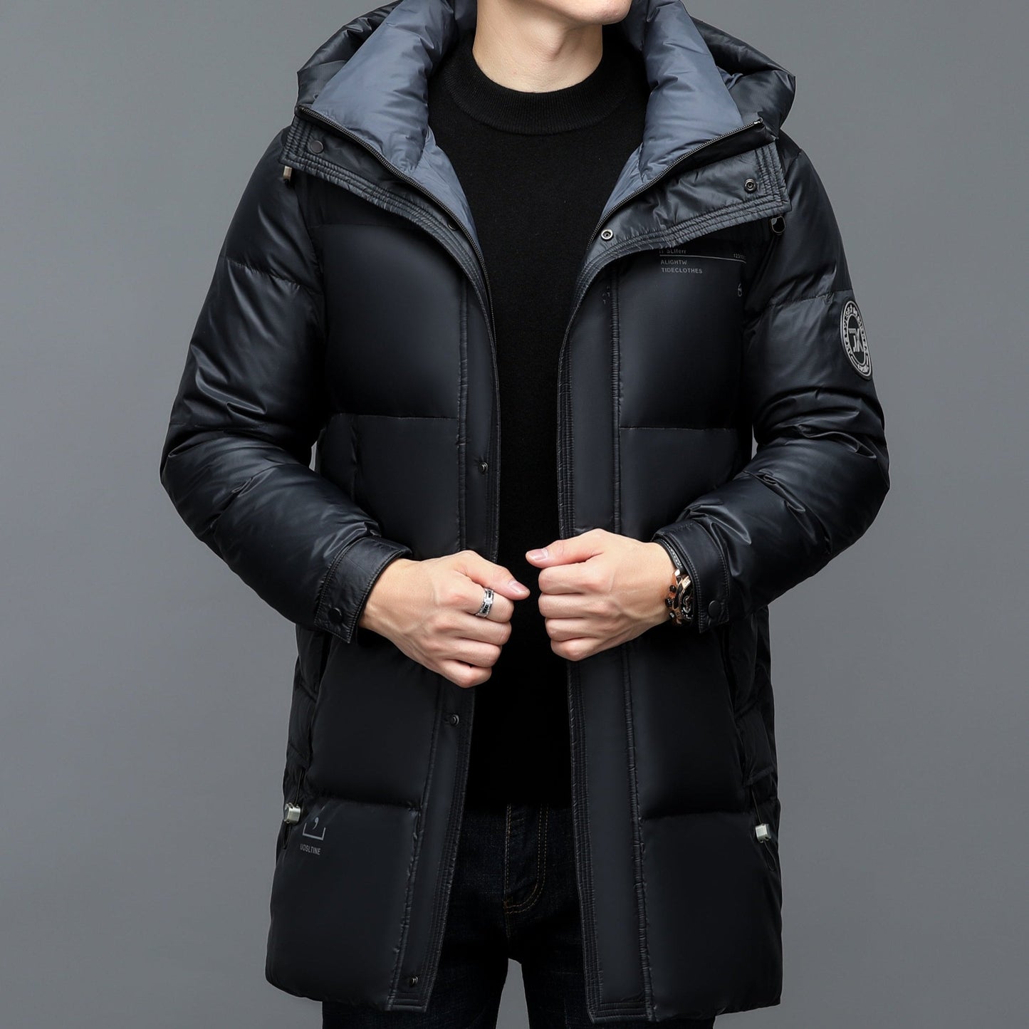 Keystone Parka Imperméable Avec Duvet De Canard À 90 Pour Cent Pour Une Protection Totale Noire Et Moderne