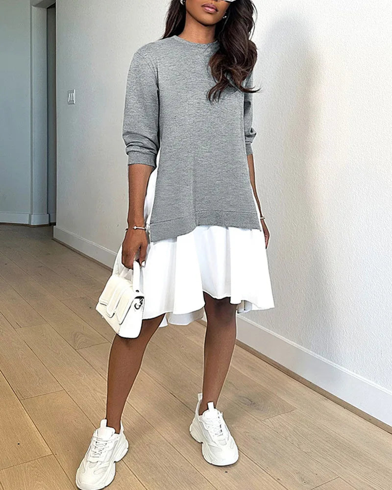 Sandra:  Kleid mit Rüschen-Sweatshirt