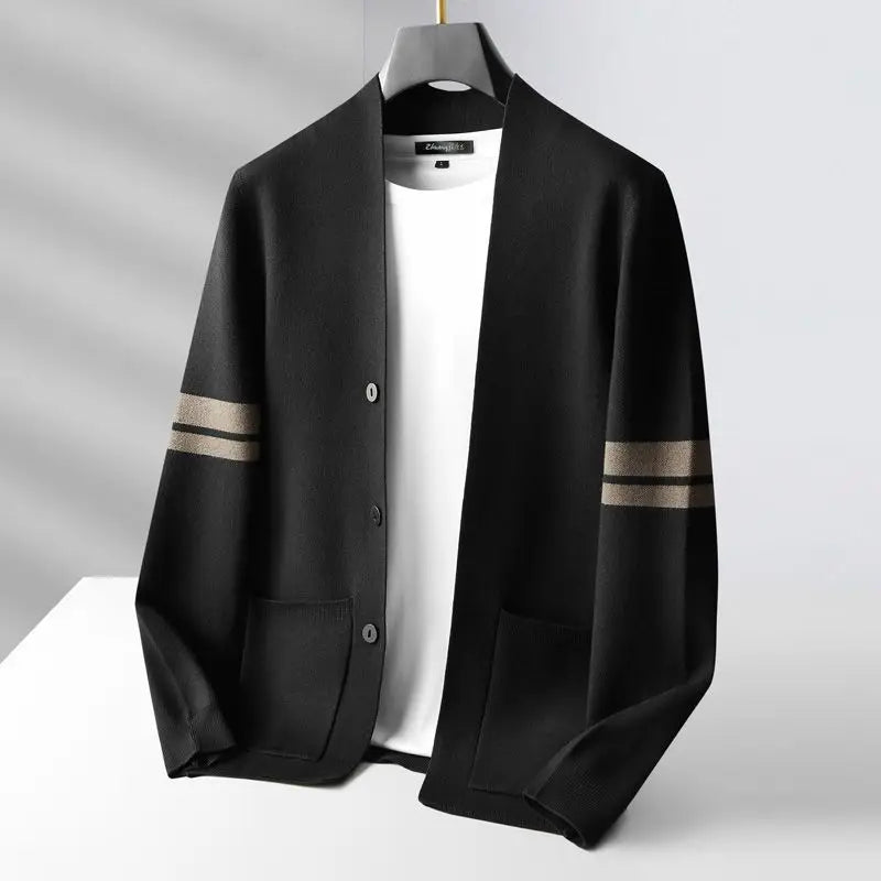 Cardigan En Maille Luca Vittorio Amawinc Pour Un Look Polyvalent Décontracté Ou Habillé Au Quotidien
