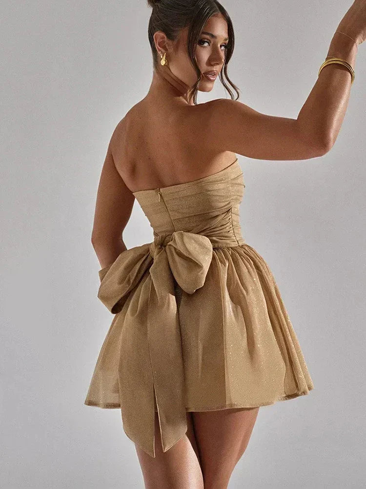 Robe Mini À Paillettes Sans Bretelles Layla Amawinc Pour Mariages Fêtes Et Nuits Glamour