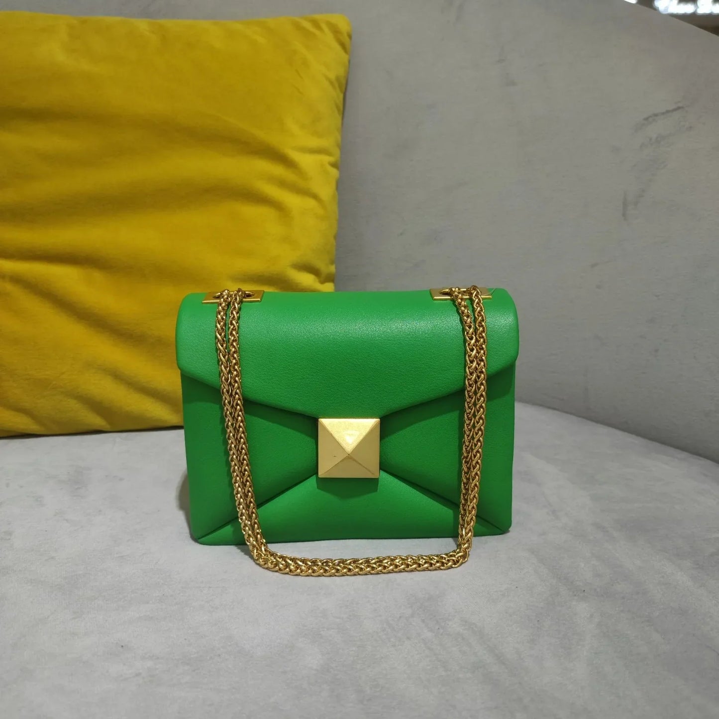 Amawinc Luxe Sac Bandoulière En Cuir Avec Clous Détails Et Chaîne Polyvalente Jour Nuit