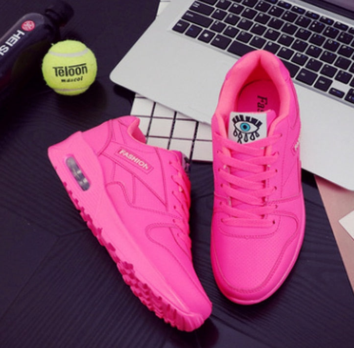 Damen-Sneaker mit Schnürung und Luftpolsterung