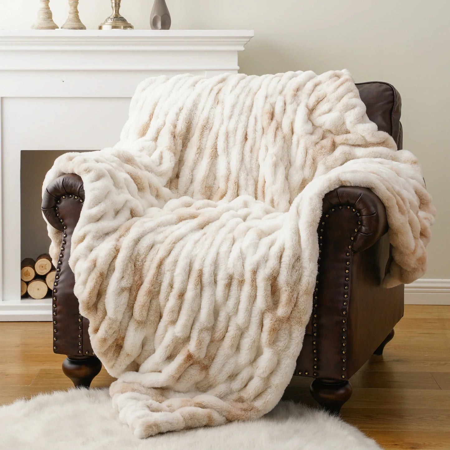 Couverture En Fausse Fourrure De Lièvre Versailles Veloutée Et Luxueuse Pour Un Confort Total
