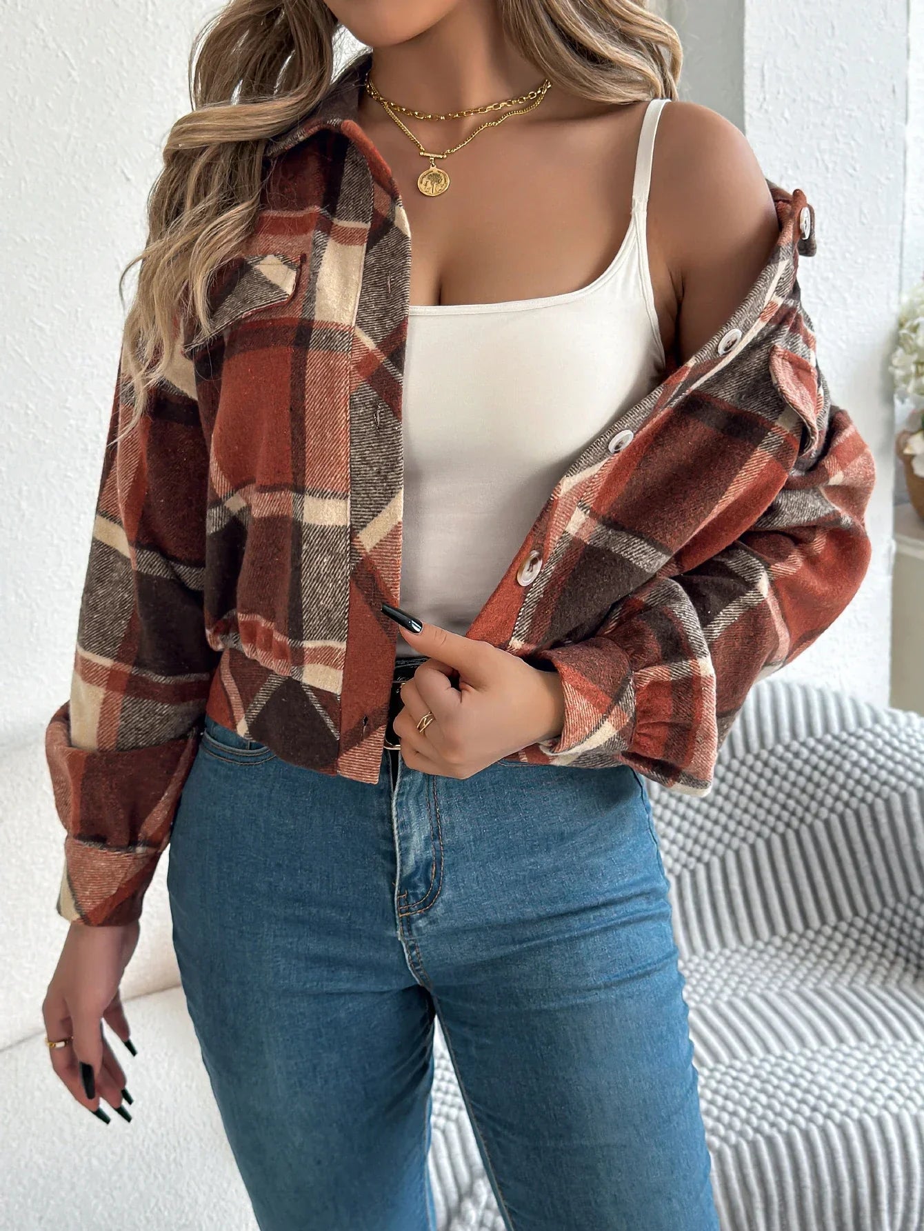 Veste Courte À Carreaux Tissu Brossé Chaude Avec Manches Drapées et Boutons En Corne Moderne