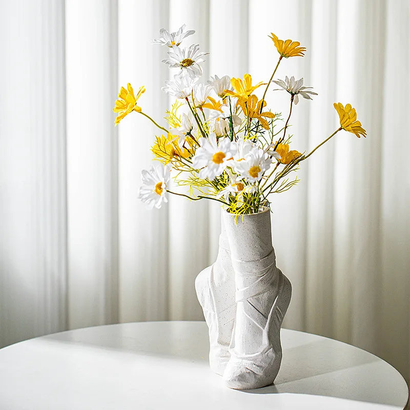 Vase Ballet En Porcelaine Fine Decor Moderne Pour Danseurs Et Passionnes De Ballet Avec Silhouette De Chaussures